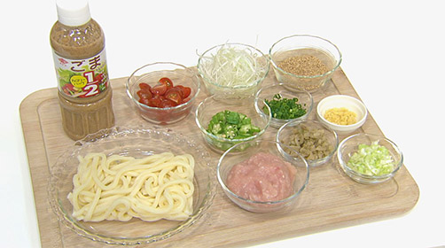 胡麻ごま担々麺の材料