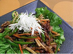 お肉の金蝶ソース炒め