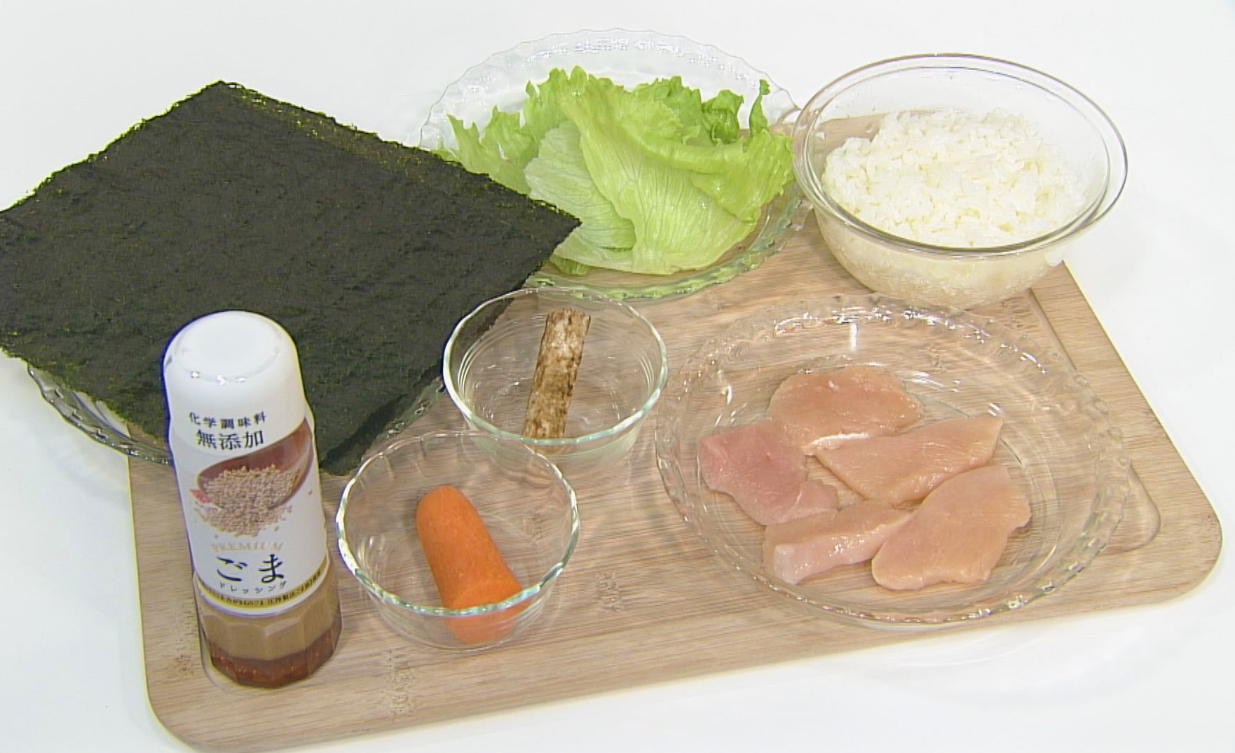 しっトリむね肉のおにぎらずの材料