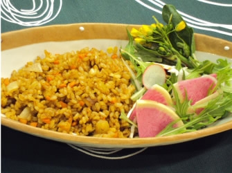 ソースで簡単! ドライカレー