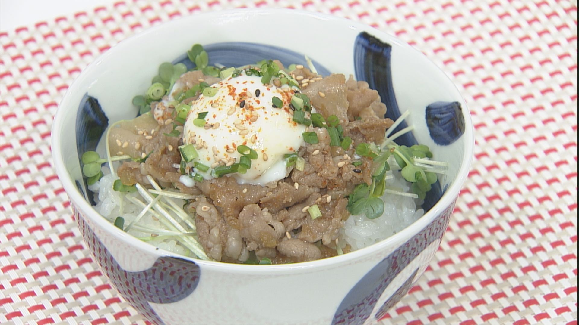 すき焼わりしたで絶品豚DON