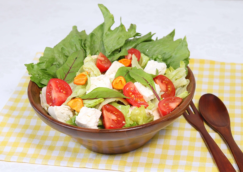 トマトと豆腐のサラダ