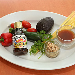 ツナとアボカド冷製カッペリーニの材料